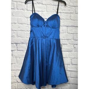 B. Darlin Blue Formal Dress Corset/Bustier Style Top Fit & Flare Sz 11-12 NEW